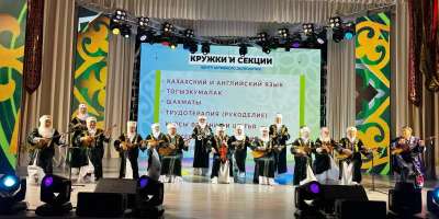 Colman Domingo and Jude Law at amfAR’s Venice Gala