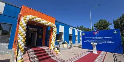 Colman Domingo and Jude Law at amfAR’s Venice Gala