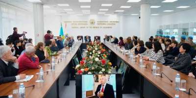 Colman Domingo and Jude Law at amfAR’s Venice Gala