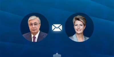 Colman Domingo and Jude Law at amfAR’s Venice Gala