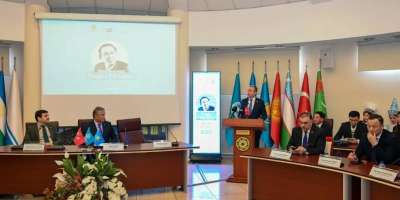 Colman Domingo and Jude Law at amfAR’s Venice Gala