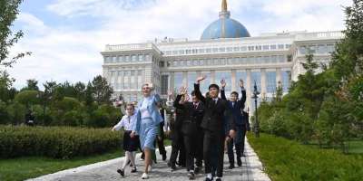 Colman Domingo and Jude Law at amfAR’s Venice Gala