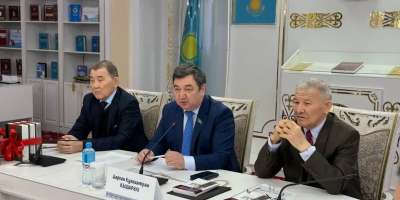 Colman Domingo and Jude Law at amfAR’s Venice Gala