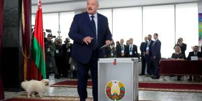 Colman Domingo and Jude Law at amfAR’s Venice Gala