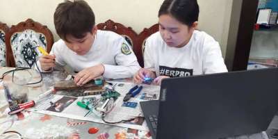 Colman Domingo and Jude Law at amfAR’s Venice Gala