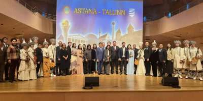 Colman Domingo and Jude Law at amfAR’s Venice Gala