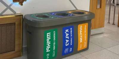 Colman Domingo and Jude Law at amfAR’s Venice Gala