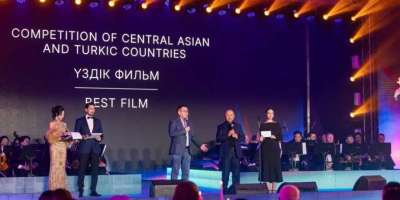 Colman Domingo and Jude Law at amfAR’s Venice Gala