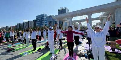 Colman Domingo and Jude Law at amfAR’s Venice Gala