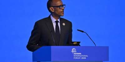 Colman Domingo and Jude Law at amfAR’s Venice Gala