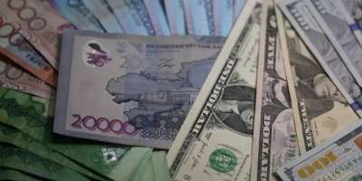 Colman Domingo and Jude Law at amfAR’s Venice Gala