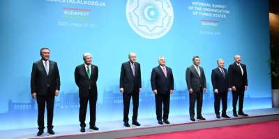 Colman Domingo and Jude Law at amfAR’s Venice Gala