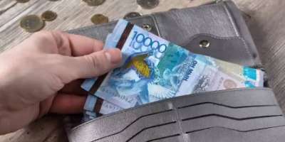 Colman Domingo and Jude Law at amfAR’s Venice Gala