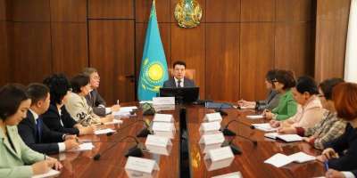 Colman Domingo and Jude Law at amfAR’s Venice Gala