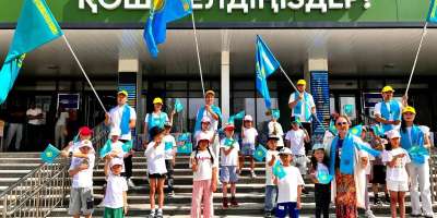 Colman Domingo and Jude Law at amfAR’s Venice Gala