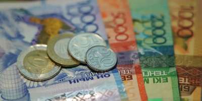 Colman Domingo and Jude Law at amfAR’s Venice Gala