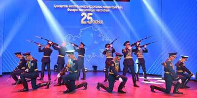 Colman Domingo and Jude Law at amfAR’s Venice Gala