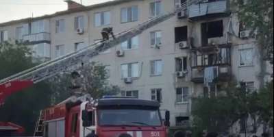 Colman Domingo and Jude Law at amfAR’s Venice Gala