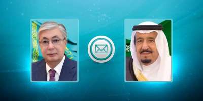 Colman Domingo and Jude Law at amfAR’s Venice Gala