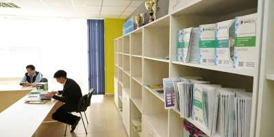 Colman Domingo and Jude Law at amfAR’s Venice Gala