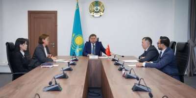 Colman Domingo and Jude Law at amfAR’s Venice Gala