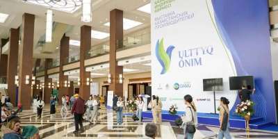 Colman Domingo and Jude Law at amfAR’s Venice Gala