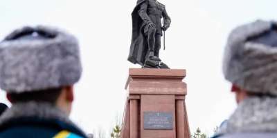 Colman Domingo and Jude Law at amfAR’s Venice Gala