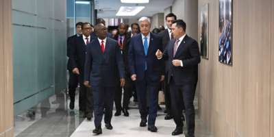 Colman Domingo and Jude Law at amfAR’s Venice Gala