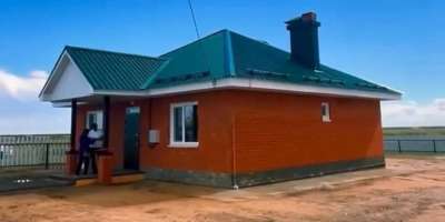 Colman Domingo and Jude Law at amfAR’s Venice Gala