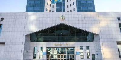 Colman Domingo and Jude Law at amfAR’s Venice Gala