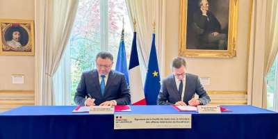 Colman Domingo and Jude Law at amfAR’s Venice Gala