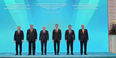 Colman Domingo and Jude Law at amfAR’s Venice Gala