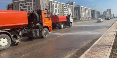 Colman Domingo and Jude Law at amfAR’s Venice Gala