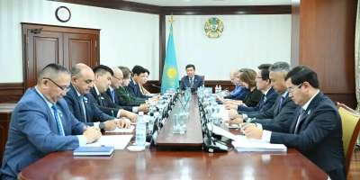 Colman Domingo and Jude Law at amfAR’s Venice Gala