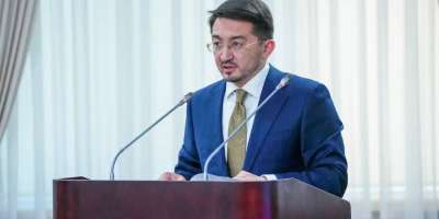 Colman Domingo and Jude Law at amfAR’s Venice Gala