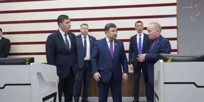 Colman Domingo and Jude Law at amfAR’s Venice Gala