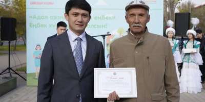 Colman Domingo and Jude Law at amfAR’s Venice Gala