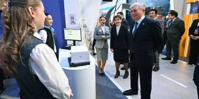 Colman Domingo and Jude Law at amfAR’s Venice Gala