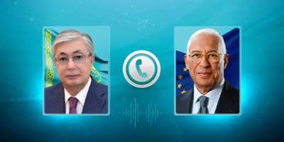 Colman Domingo and Jude Law at amfAR’s Venice Gala