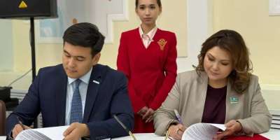 Colman Domingo and Jude Law at amfAR’s Venice Gala