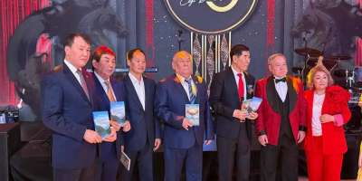 Colman Domingo and Jude Law at amfAR’s Venice Gala