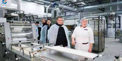Colman Domingo and Jude Law at amfAR’s Venice Gala