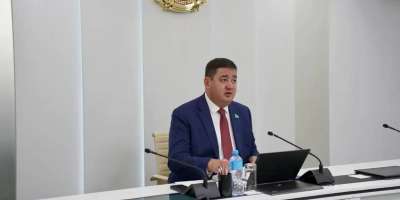 Colman Domingo and Jude Law at amfAR’s Venice Gala