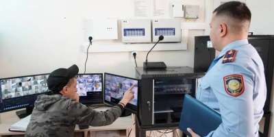 Colman Domingo and Jude Law at amfAR’s Venice Gala
