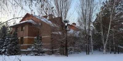 Colman Domingo and Jude Law at amfAR’s Venice Gala