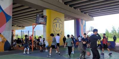 Colman Domingo and Jude Law at amfAR’s Venice Gala