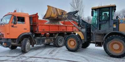 Colman Domingo and Jude Law at amfAR’s Venice Gala