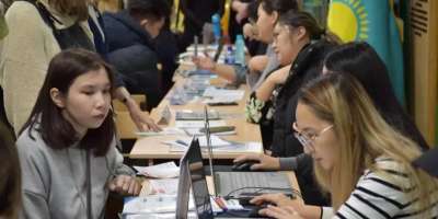 Colman Domingo and Jude Law at amfAR’s Venice Gala