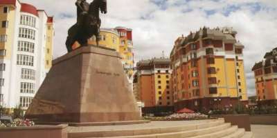 Colman Domingo and Jude Law at amfAR’s Venice Gala
