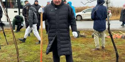 Colman Domingo and Jude Law at amfAR’s Venice Gala